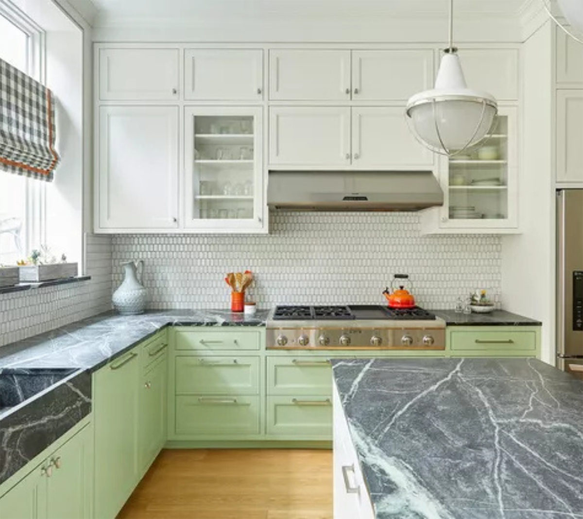 A stunning veined soapstone countertop