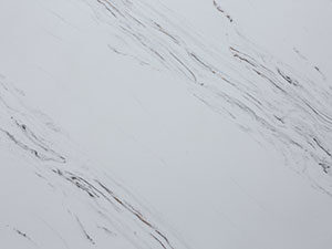 Emerstone Essence</br> 3 CM Polished