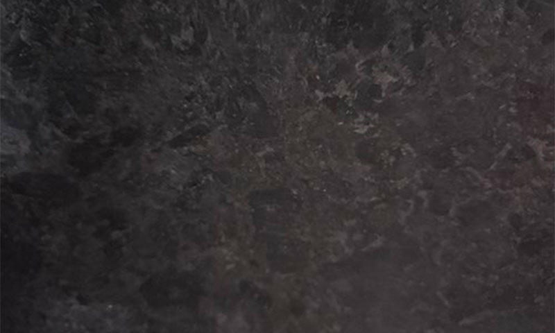 Black Pearl</br> 3 CM Leathered/Polished